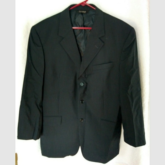 Jos A Banks Suit - Picture 2 of 5